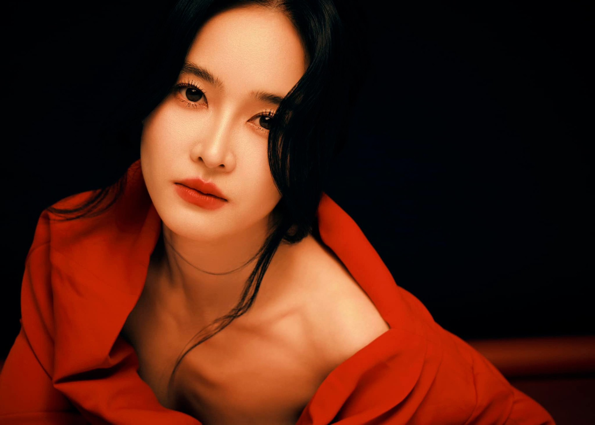 Cô nàng đỏng đảnh yêu ông chú trong "Tử chiến trên không" - Ảnh 7.