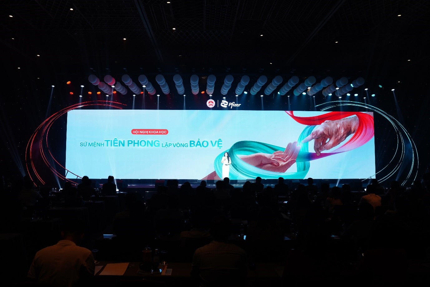 Pfizer Việt Nam phối hợp cùng Hội Hô hấp Việt Nam tổ chức hội nghị khoa học “Sứ mệnh tiên phong, lặp vòng bảo vệ” - Ảnh 1.