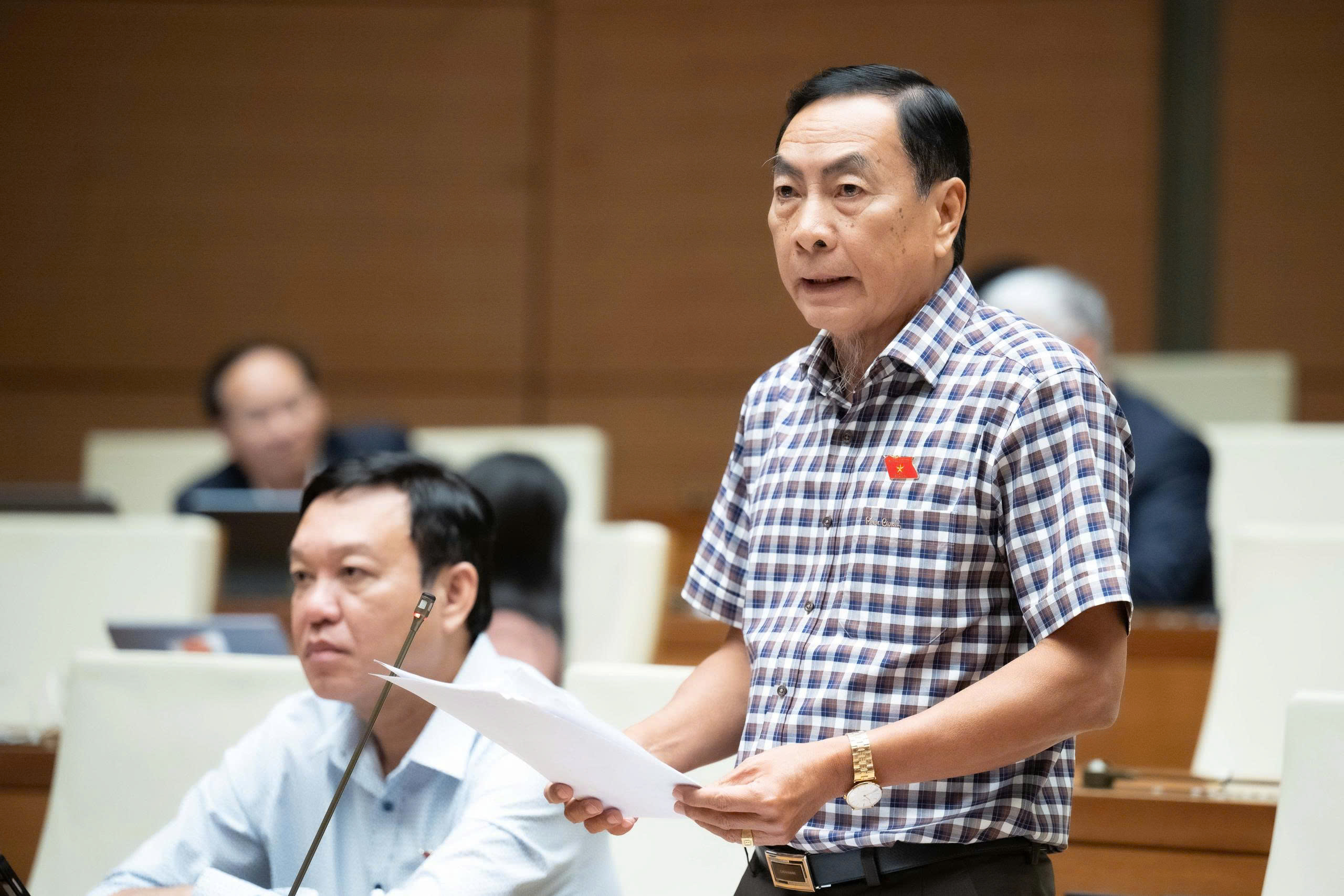 Giải ngân đầu tư công chậm, vẫn còn tình trạng "vốn chờ dự án" - Ảnh 1.