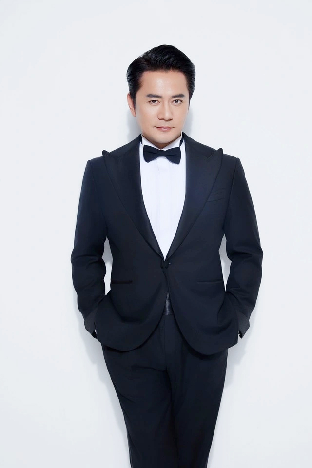 "Vua quảng cáo" của Vbiz gặp chấn thương đứt gân gót chân sau khi chơi pickleball - Ảnh 2.