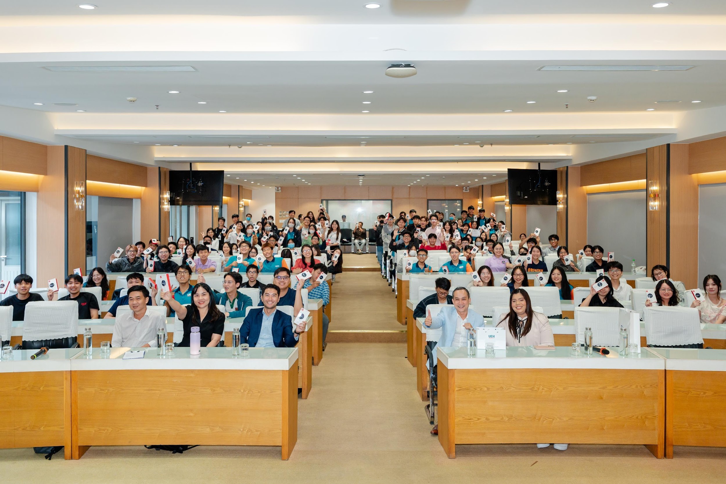 Trao quyền cho thế hệ chuyên gia Định phí Bảo hiểm tương lai của Việt Nam trong kỷ nguyên AI - Ảnh 4.