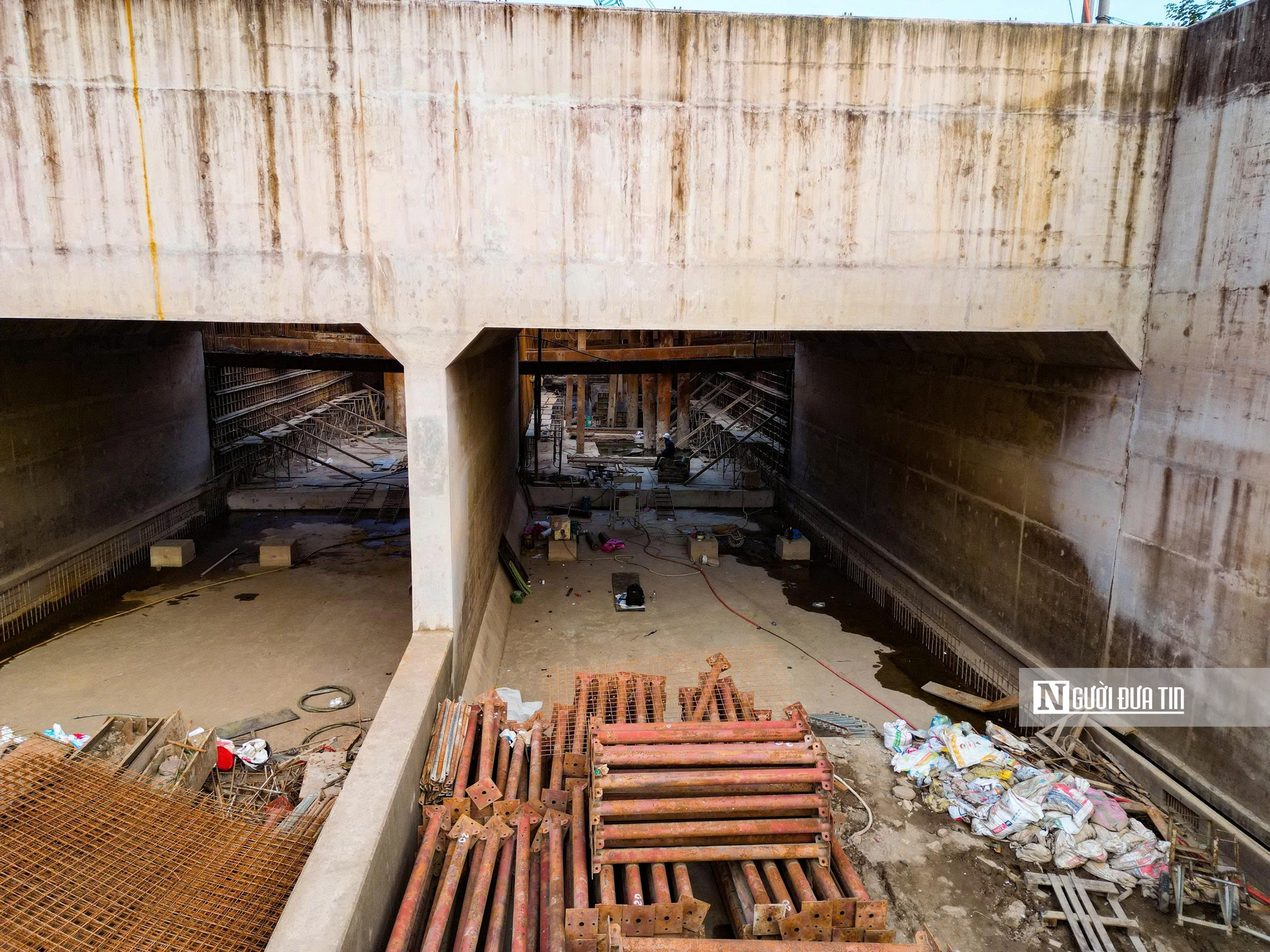Cận cảnh ‘đại công trình’ hầm chui Kim Đồng – Giải Phóng sau gần 3 năm thi công - Ảnh 6.