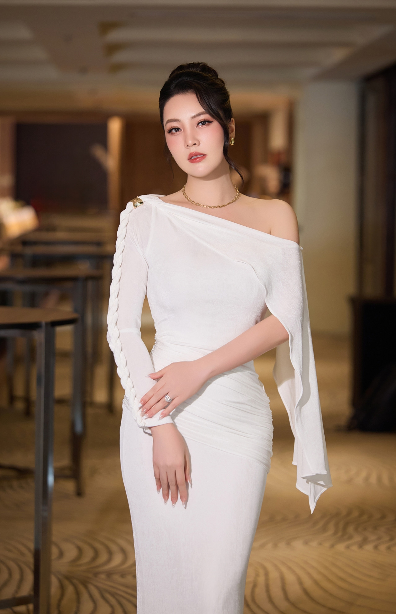 Sắc vóc cùng thần thái gây ngỡ ngàng của MC Thụy Vân sau sinh con thứ 2 - Ảnh 1.