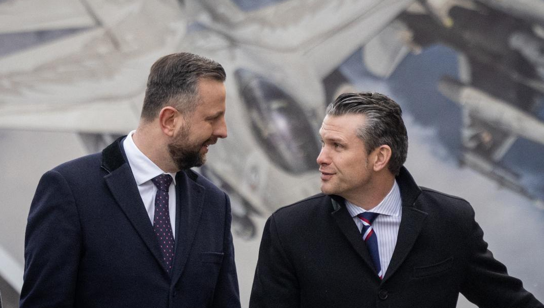 Mỹ rút bớt quân khỏi một nước NATO ở châu Âu, Ba Lan lên tiếng- Ảnh 2. Mỹ rút bớt quân khỏi một nước NATO ở châu Âu, Ba Lan lên tiếng- Ảnh 2.