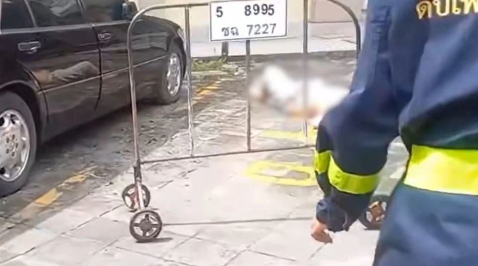 Người đàn ông 53 tuổi tử vong sau khi nhảy từ tầng 7 khách sạn đang cháy ngùn ngụt - Ảnh 2.