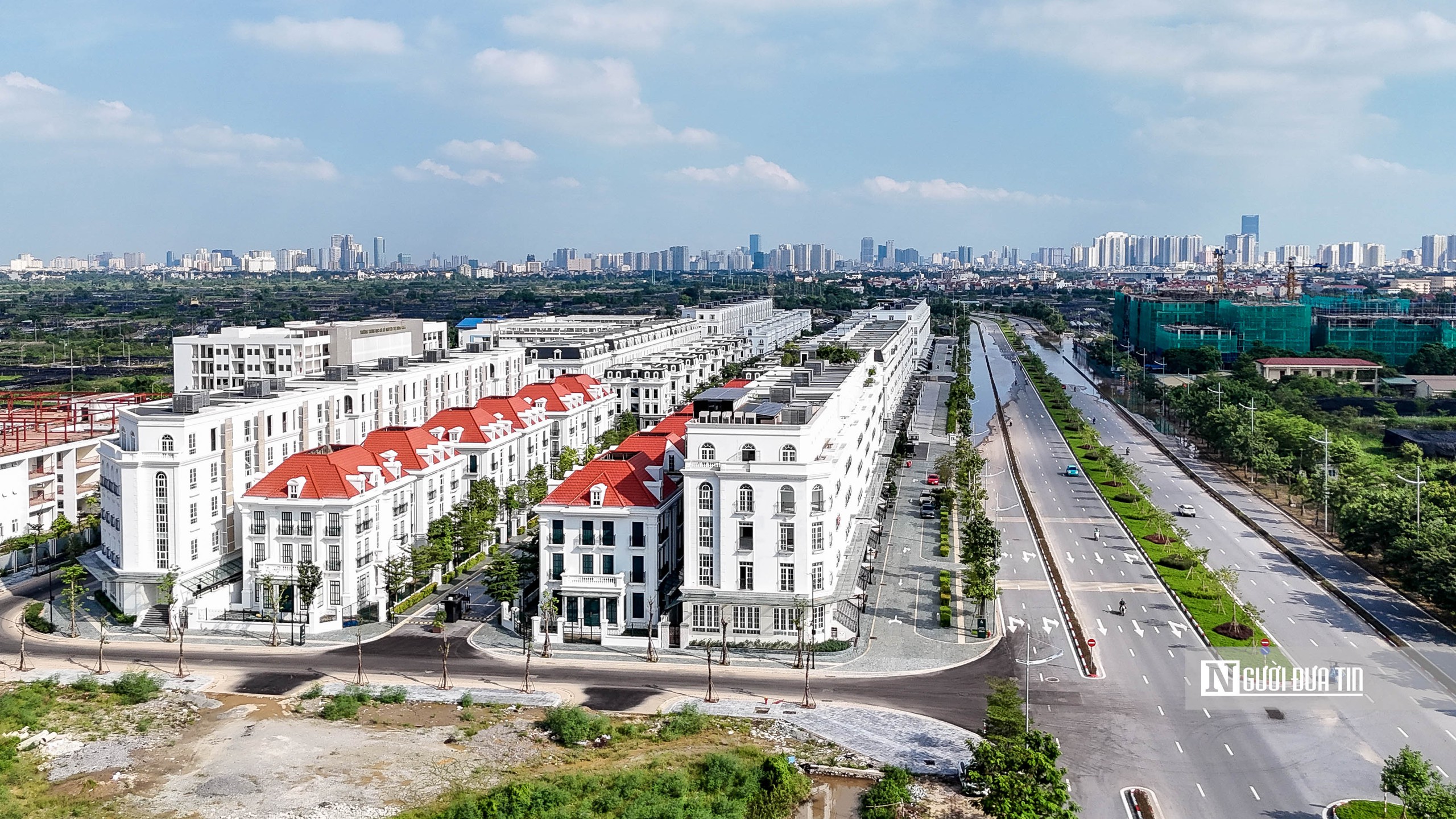 Hà Nội: Loạt biệt thự, shophouse xây xong vắng bóng người ở- Ảnh 14.