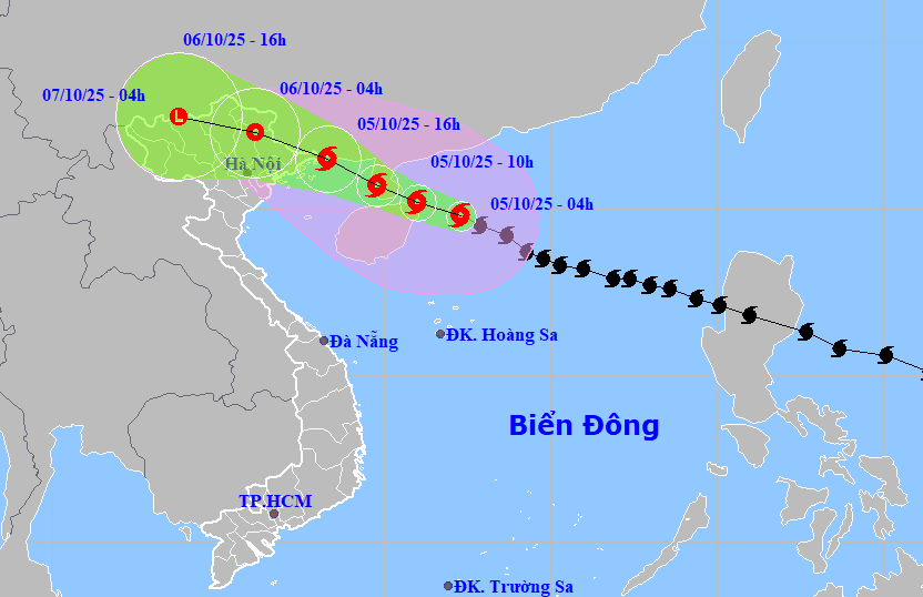 Bão số 11-Matmo đang di chuyển nhanh, cảnh báo mưa lớn diện rộng- Ảnh 1.