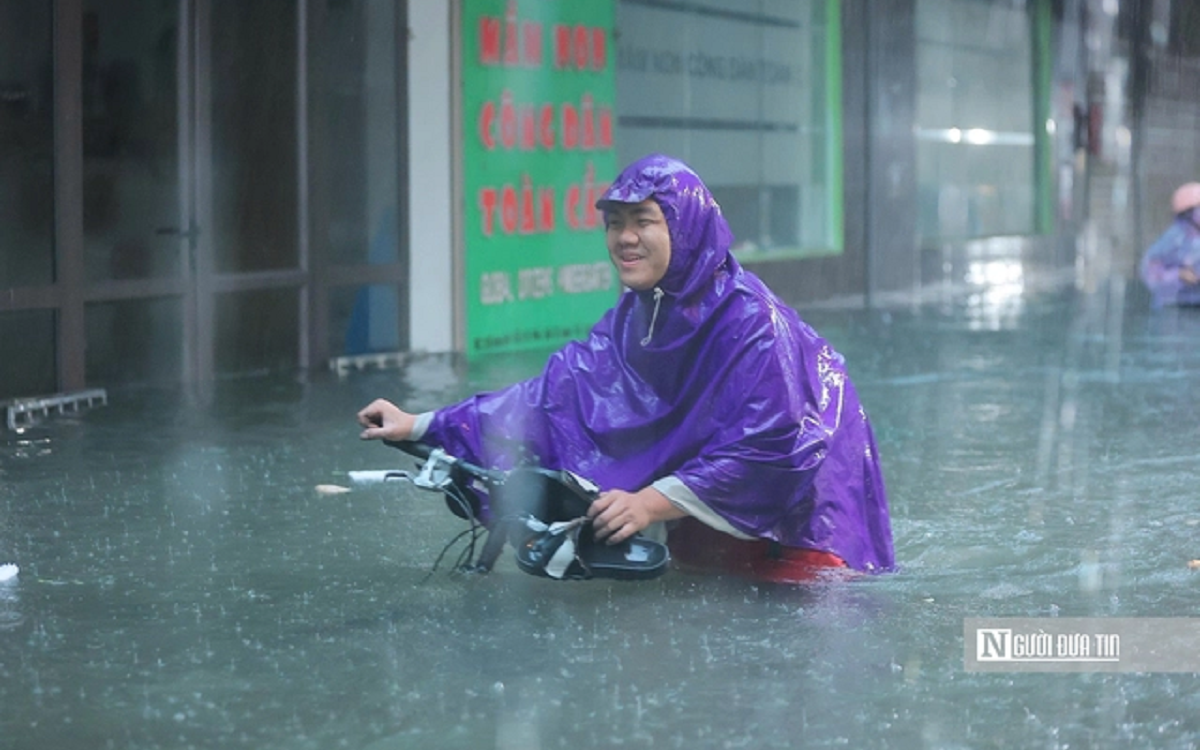 Hà Nội sắp đón trận mưa to "sầm sập" - Ảnh 2.