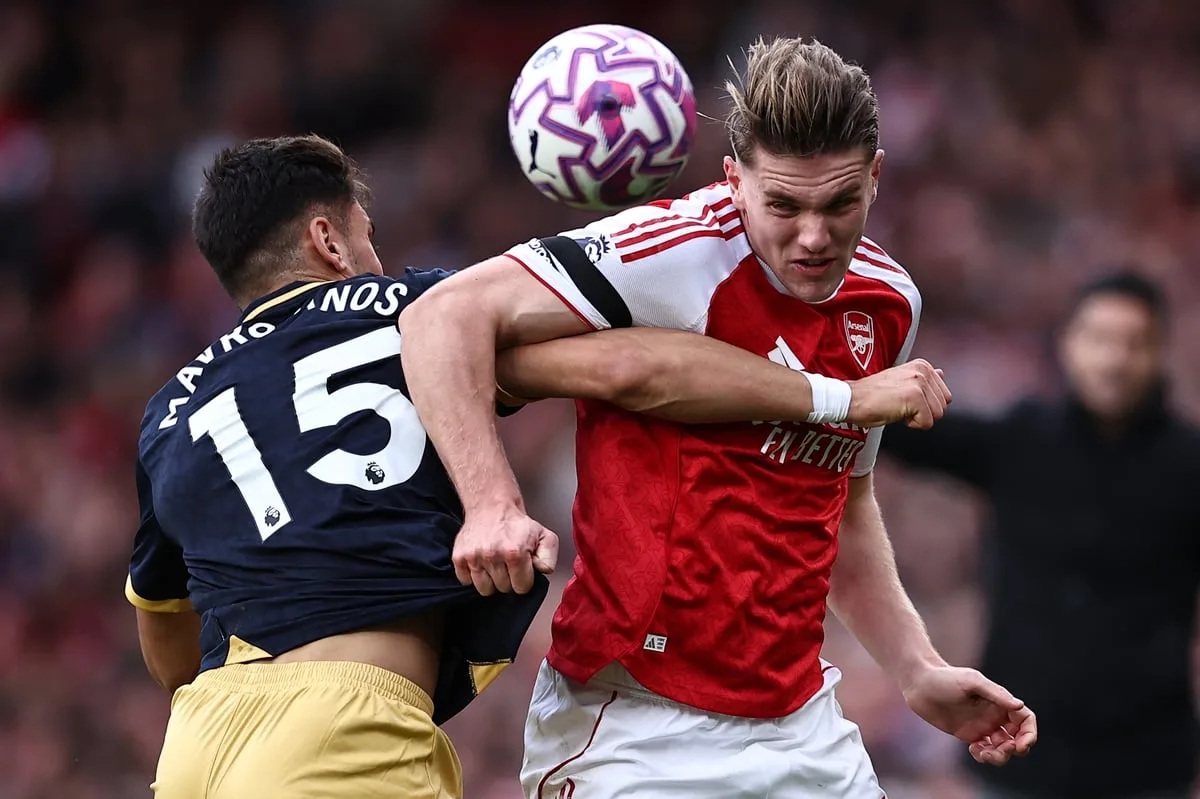 HLV Thụy Điển đưa ra phán quyết về Gyokeres sau khởi đầu chậm chạp ở Arsenal - Ảnh 2.