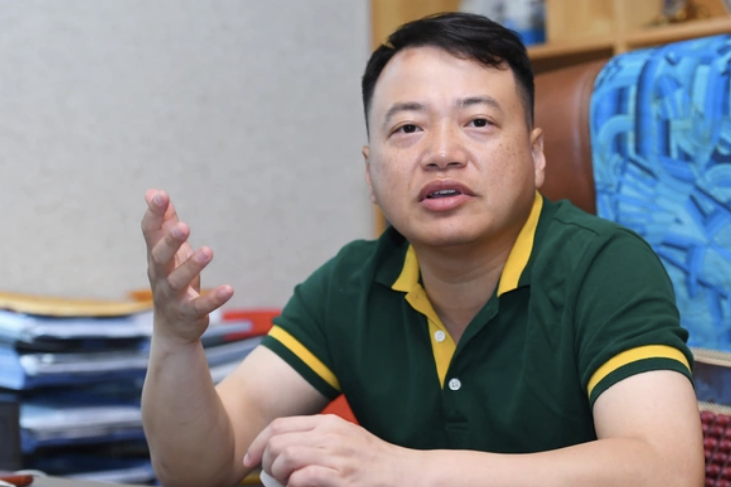 Lùm xùm dự án tiền ảo AntEx: Công an xuất hiện ở tòa nhà có trụ sở công ty Shark Bình lúc nửa đêm- Ảnh 5.