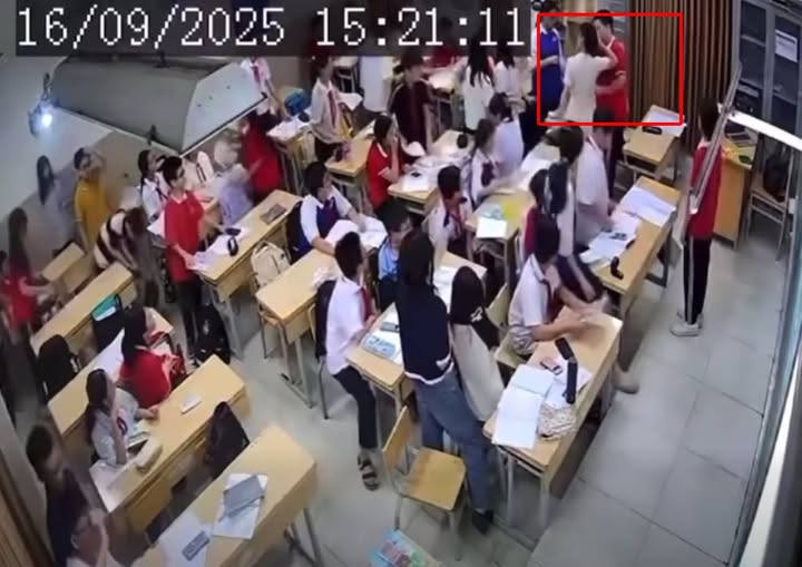 Bản tin 8/10: Đề xuất cách ly học sinh xúc phạm giáo viên, bạn bè - Ảnh 1.