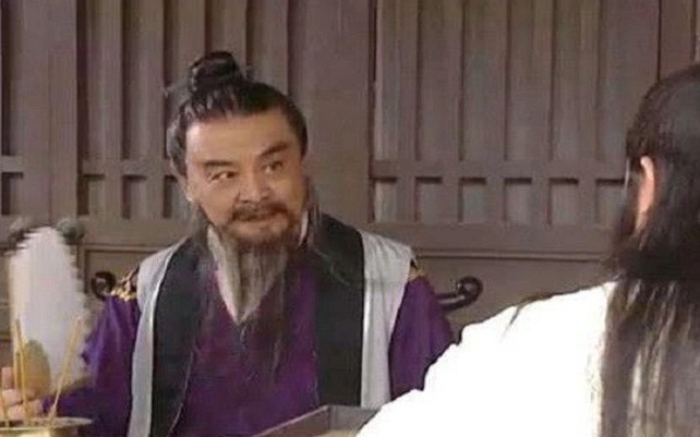 Vì sao Long Vương chỉ chỉnh lượng mưa lại bị Ngọc Hoàng xử tử? - Ảnh 1.