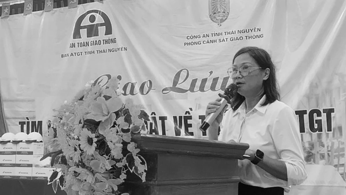 Chưa thể tổ chức lễ tang cho nữ hiệu trưởng bị lũ cuốn- Ảnh 1.