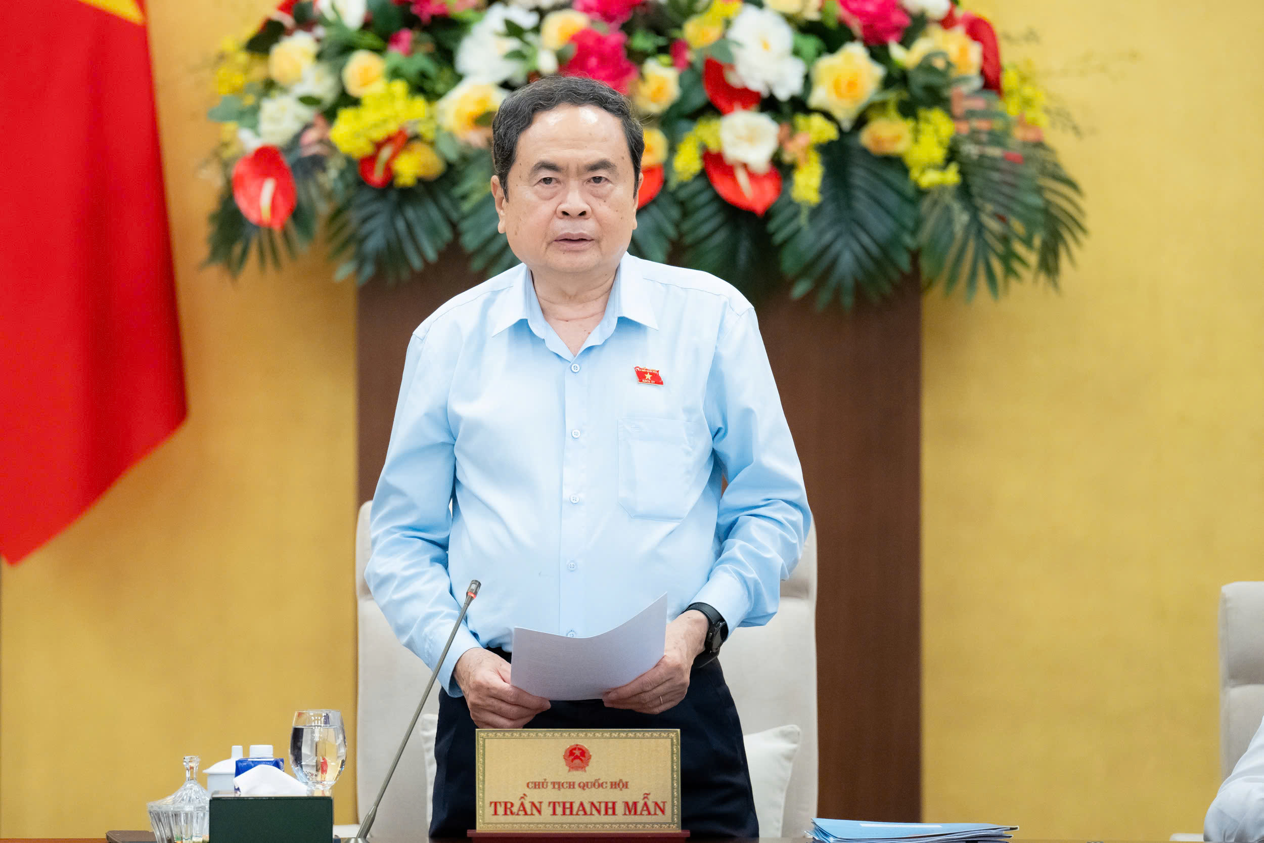 Uỷ ban Thường vụ Quốc hội xem xét công tác nhân sự - Ảnh 1.