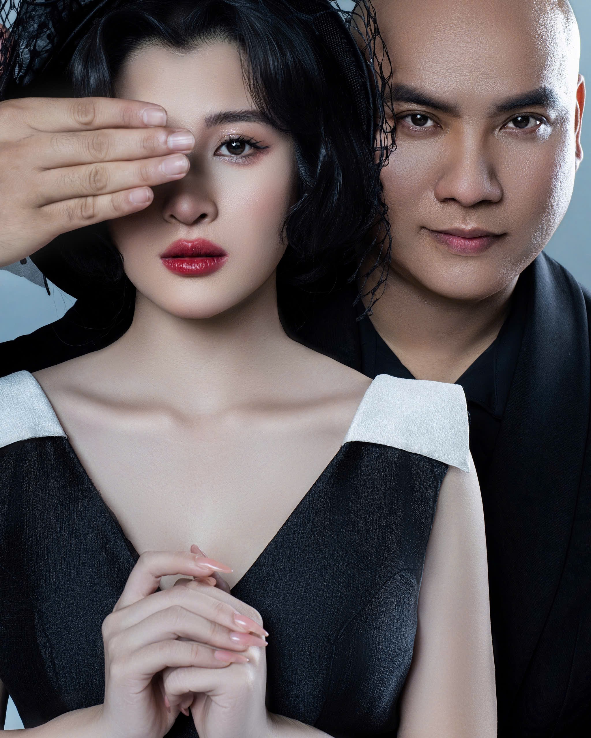 “Lệ ngang trời” của A Tuân lọt top xu hướng 4 phiên bản cùng lúc - Ảnh 2.