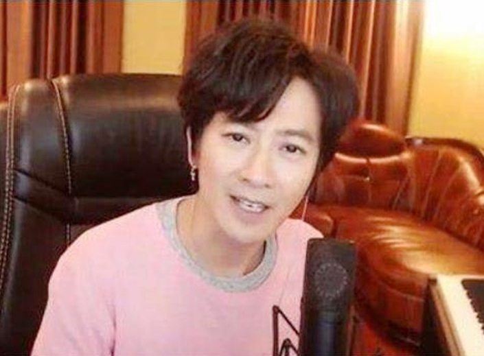 Nam nghệ sĩ 2 lần bị cấm sóng, tuổi 53 không còn hoạt động trong showbiz vẫn kiếm được số tiền "khủng" - Ảnh 6.