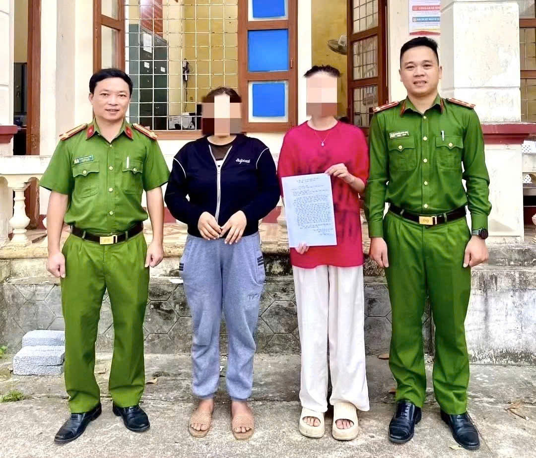 Cô gái Quảng Trị được công an giải cứu ngoạn mục khỏi Campuchia- Ảnh 2. Cô gái Quảng Trị được công an giải cứu ngoạn mục khỏi Campuchia- Ảnh 2.