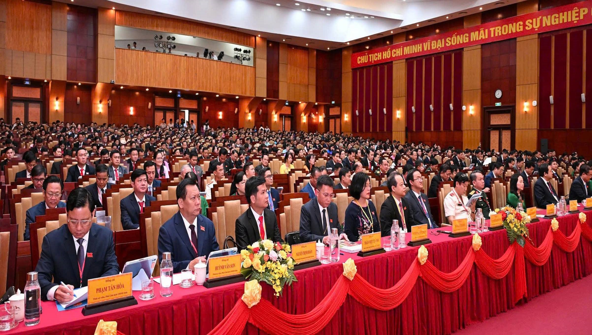 Đại hội Đảng bộ tỉnh Tây Ninh lần thứ I: Dấu mốc lịch sử sau hợp nhất, mở ra thời kỳ phát triển mới - Ảnh 1.