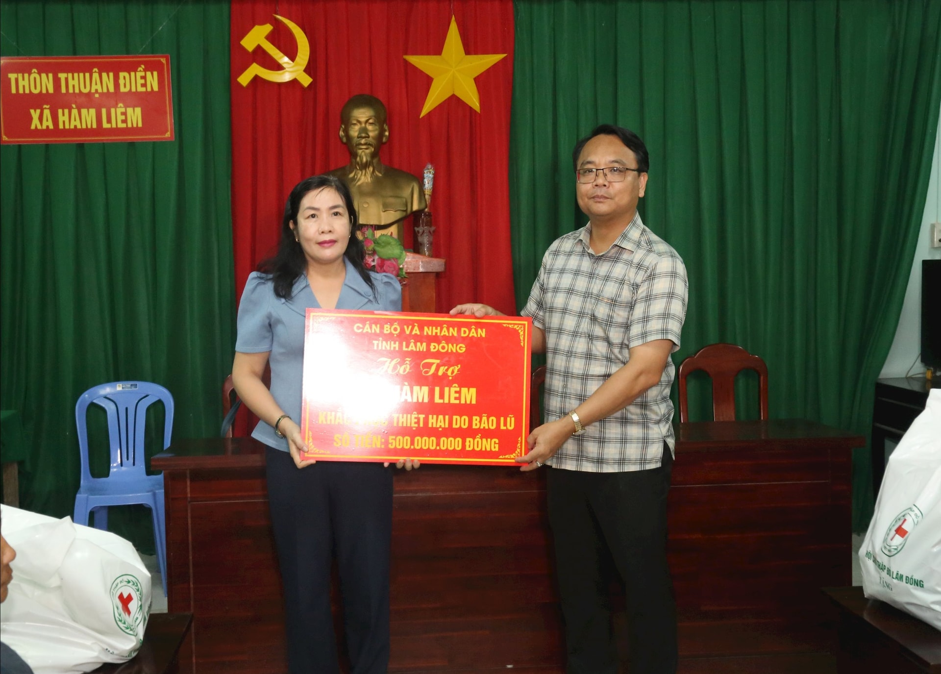 Lâm Đồng thiệt hại nặng nề sau mưa lũ- Ảnh 1.