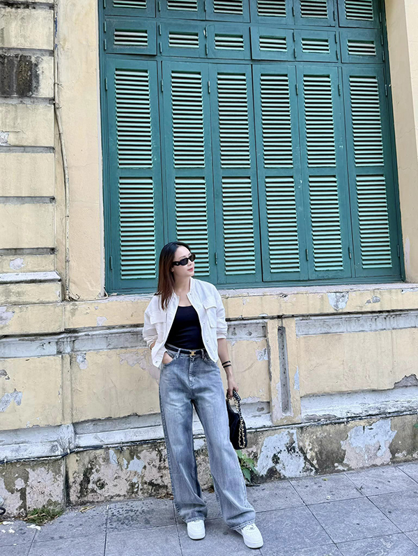 Nhan sắc đời thực "hack tuổi" của mỹ nhân phim Lằn ranh - Ảnh 12.