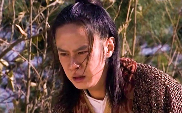 Không chỉ yêu say đắm Tiểu Long Nữ, Dương Quá còn hay trêu ghẹo gái đẹp - Ảnh 2.