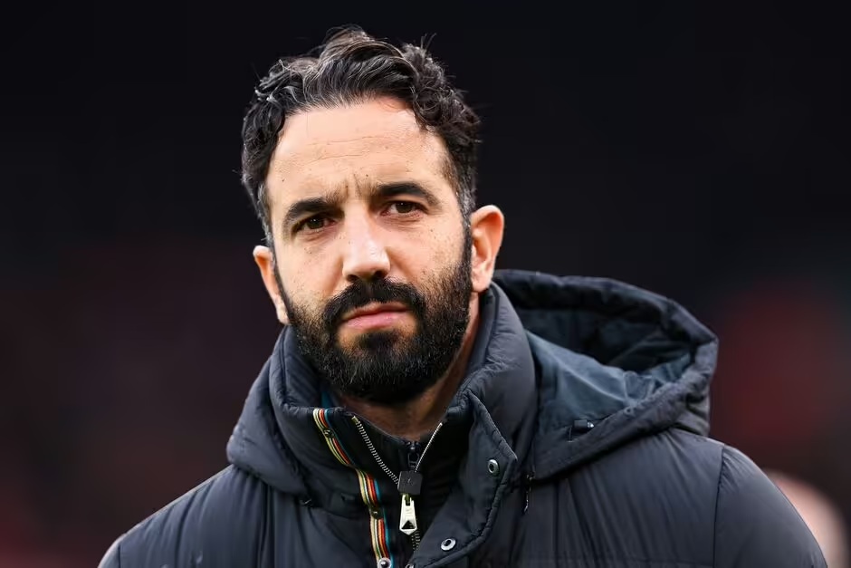 Man United đối mặt kịch bản tồi tệ nhất - Ảnh 2.