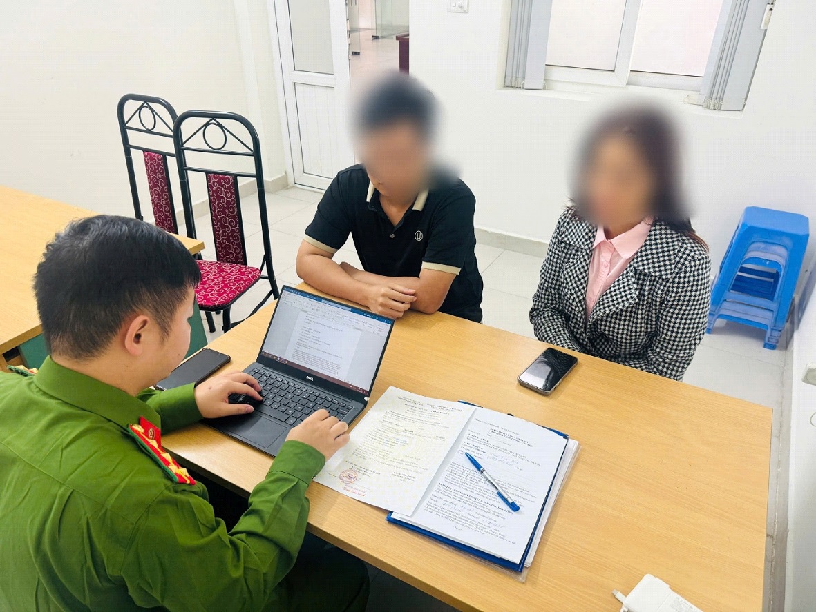 Vụ cô gái tố khách sạn "bùng" phòng của khách: Công an phát hiện nhiều vi phạm- Ảnh 1.