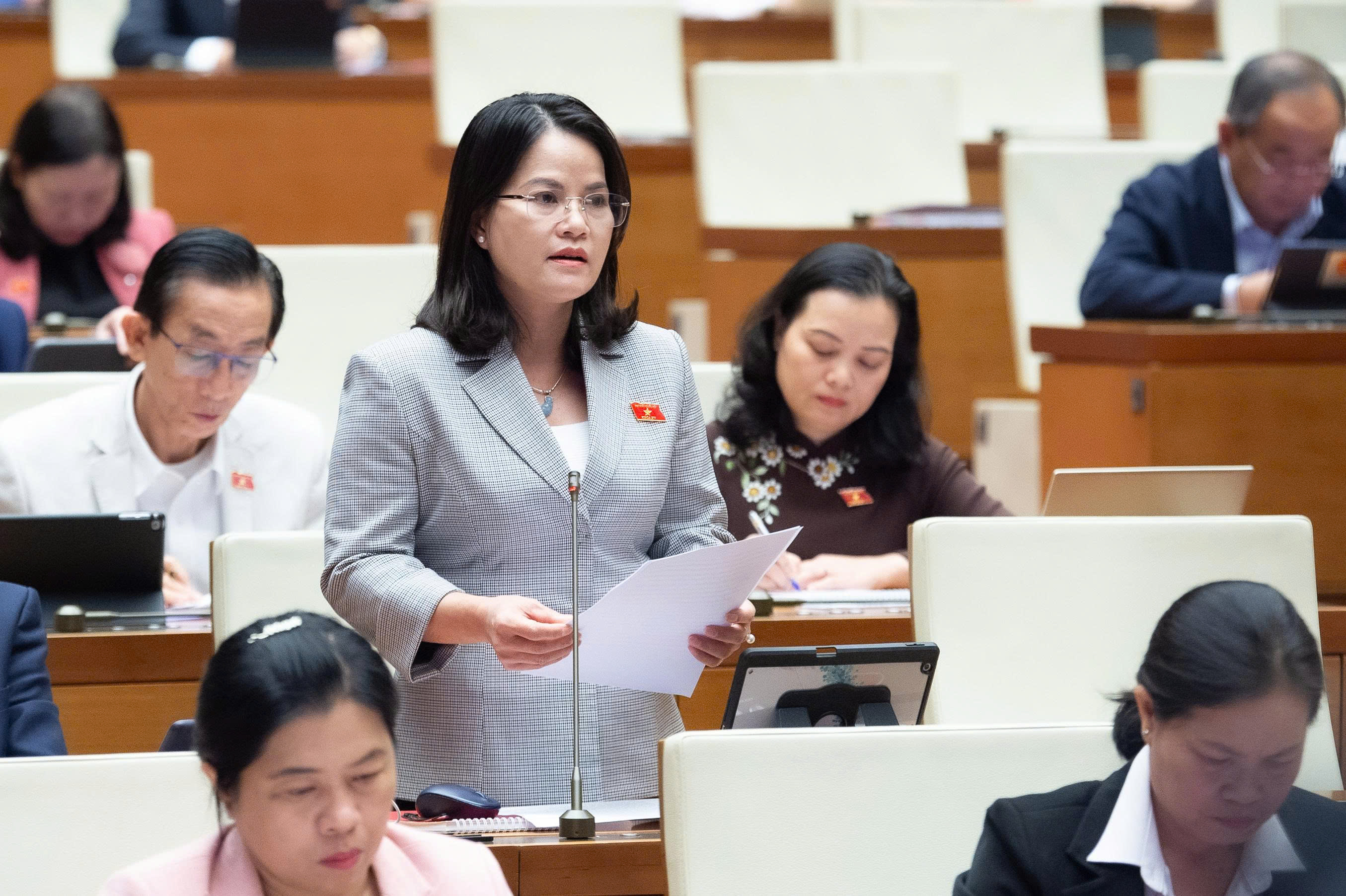 Kê biên, xử lý tài sản cần cập nhật phương thức thi hành với tài sản điện tử- Ảnh 1.