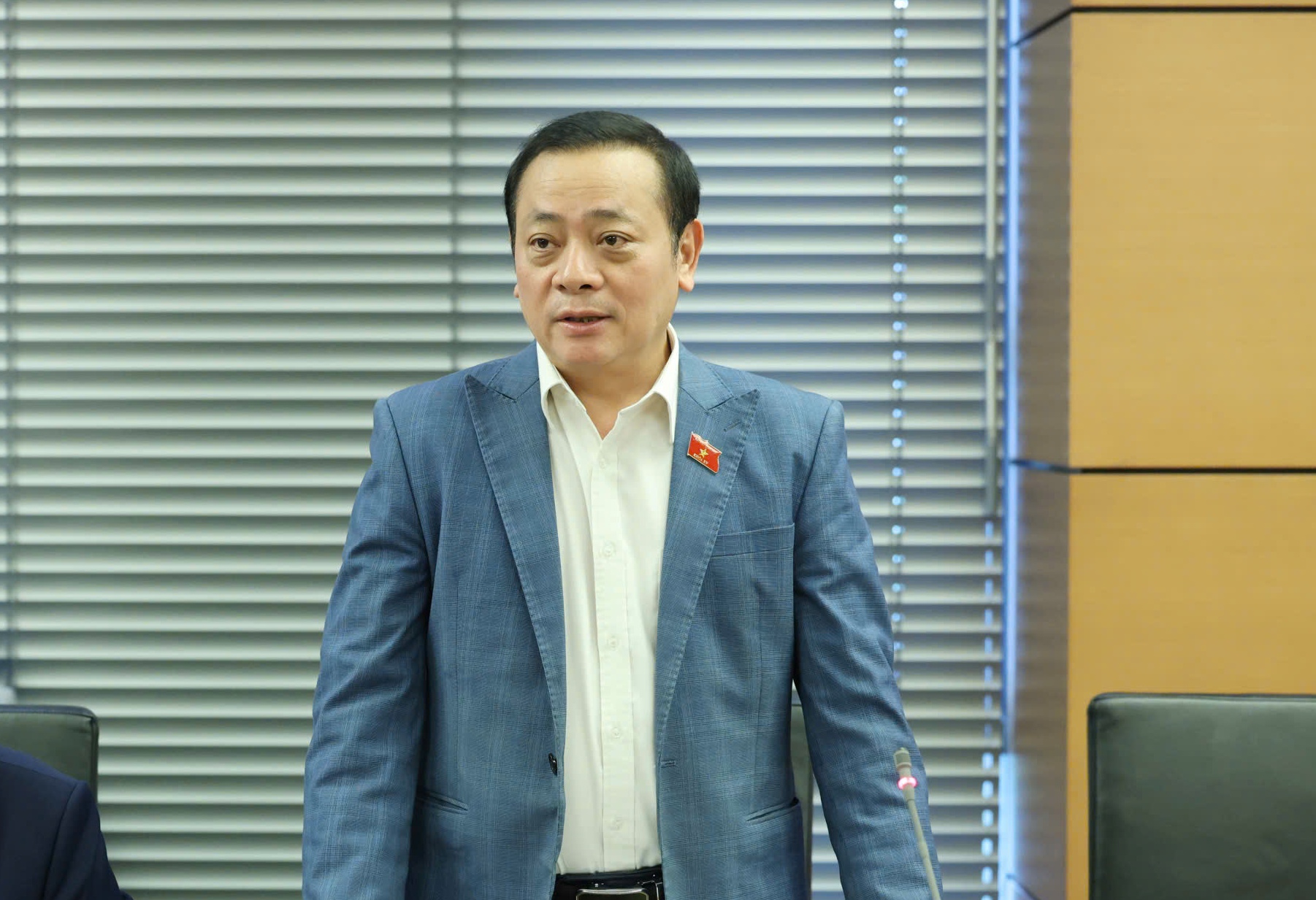 Lý do phải cấm đầu tư, kinh doanh thuốc lá điện tử, nung nóng- Ảnh 2. Lý do phải cấm đầu tư, kinh doanh thuốc lá điện tử, nung nóng- Ảnh 2.