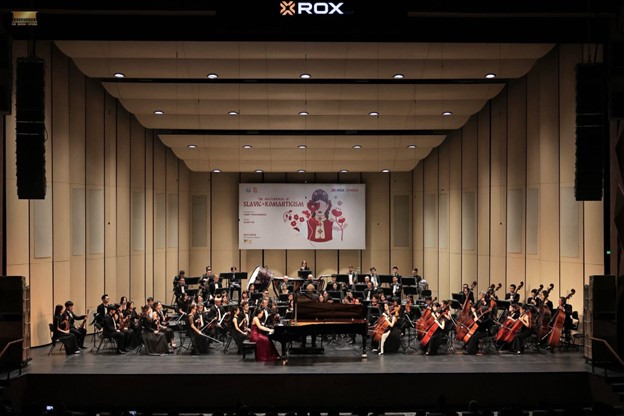 Dư âm đẹp của hòa nhạc Dvořák & Rachmaninov - Ảnh 1.