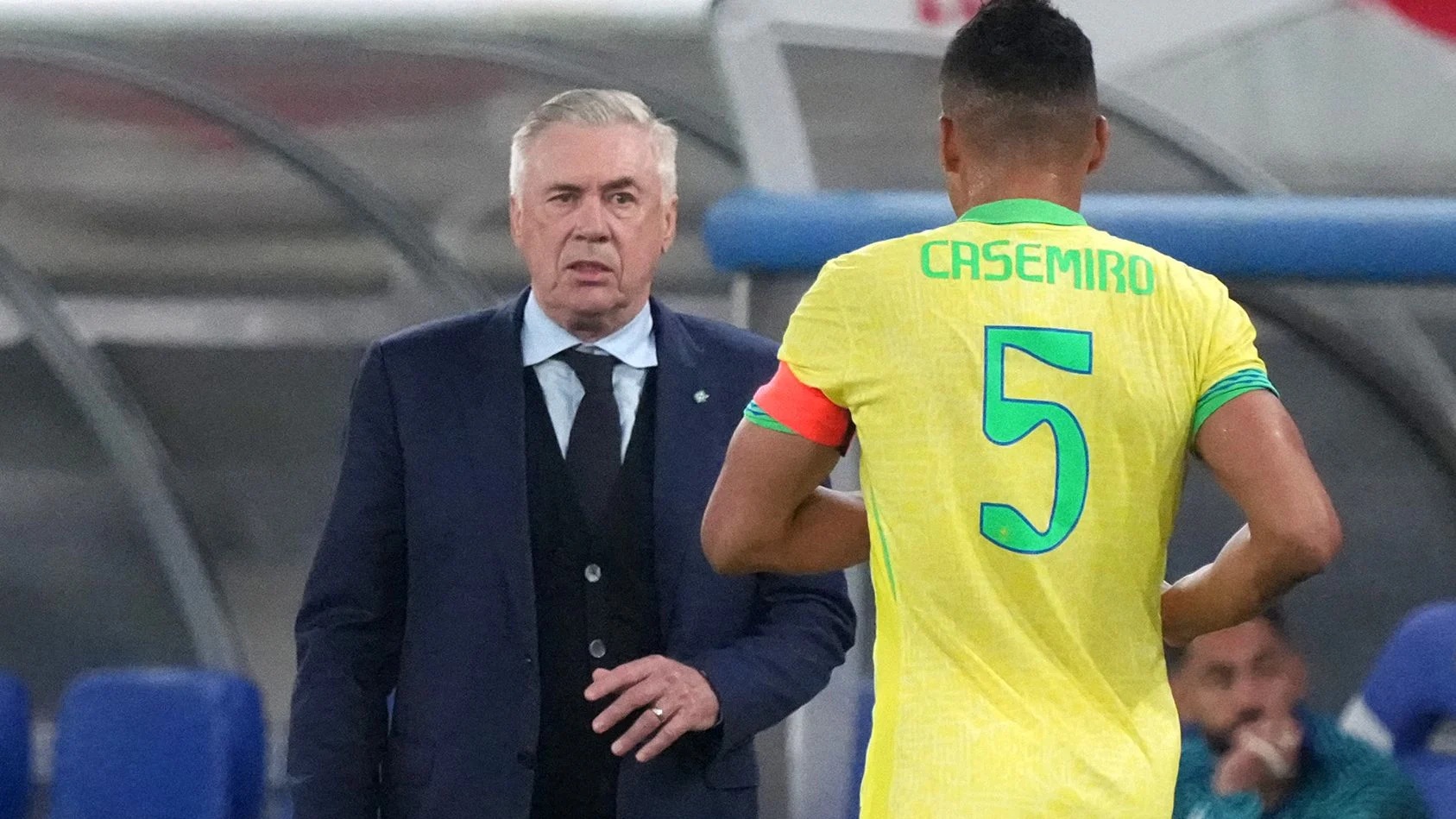 Casemiro lên tiếng bảo vệ Neymar - Ảnh 2.