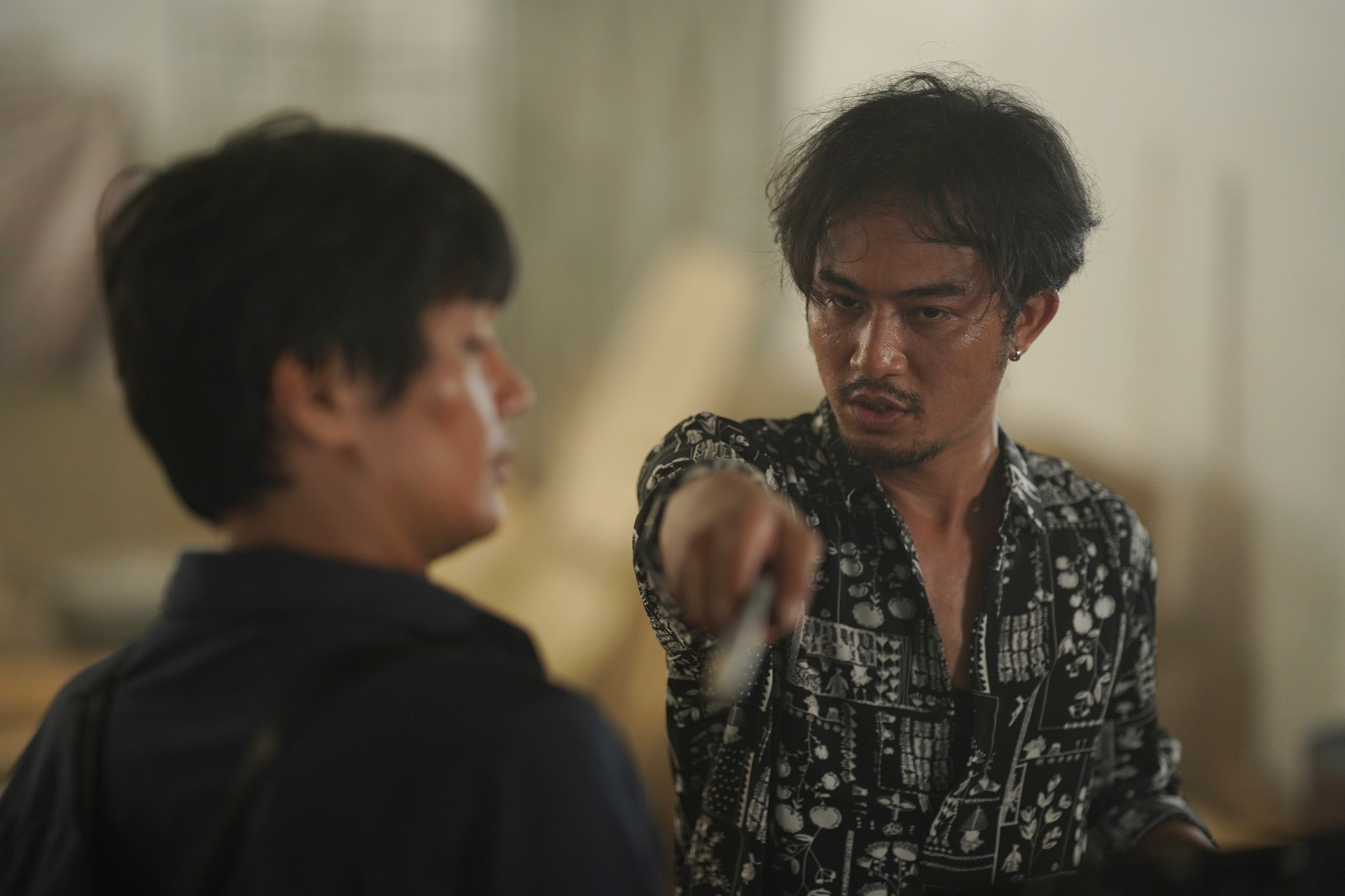 Doãn Quốc Đam: Trùm giang hồ gai góc, lạnh lùng nhưng thú vị trong phim điện ảnh mới - Ảnh 5.