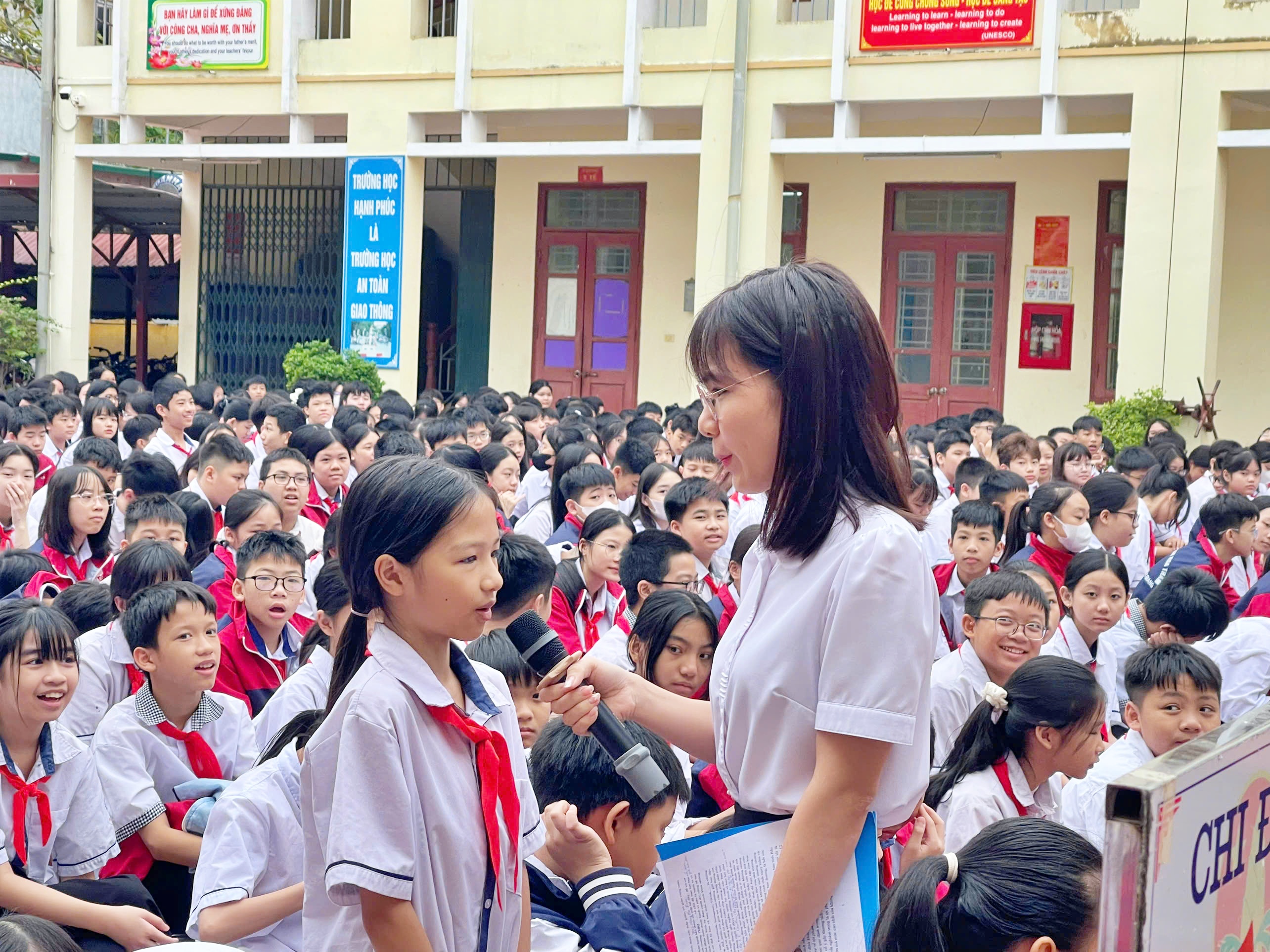 Hội Luật gia tỉnh Bắc Ninh lan tỏa tinh thần "thượng tôn pháp luật" từ trường học đến doanh nghiệp - Ảnh 2.