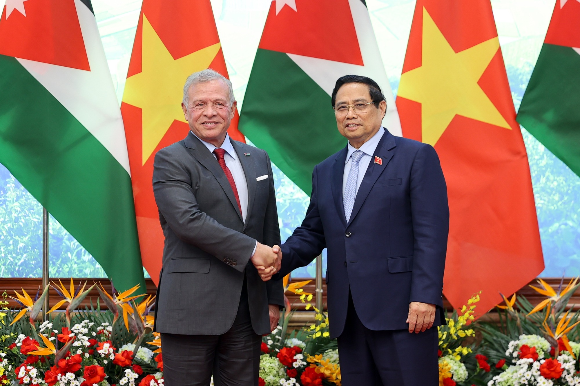 Thủ tướng: Sẵn sàng tạo điều kiện để các tập đoàn lớn của Jordan đầu tư vào Việt Nam- Ảnh 2. Thủ tướng: Sẵn sàng tạo điều kiện để các tập đoàn lớn của Jordan đầu tư vào Việt Nam- Ảnh 2.