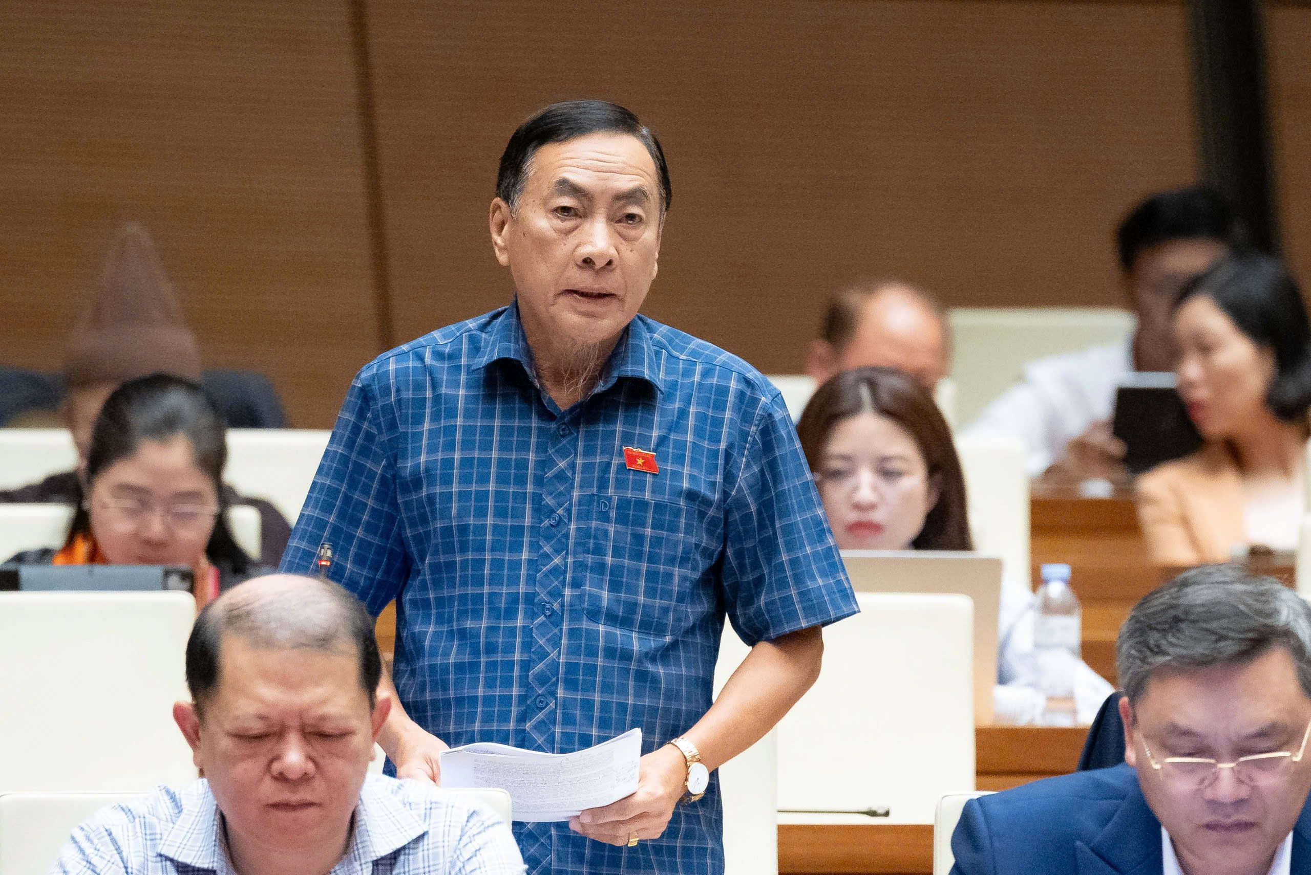 ĐBQH: Mới nghe tin tăng lương, giá cả đã tăng 5-10% - Ảnh 1.