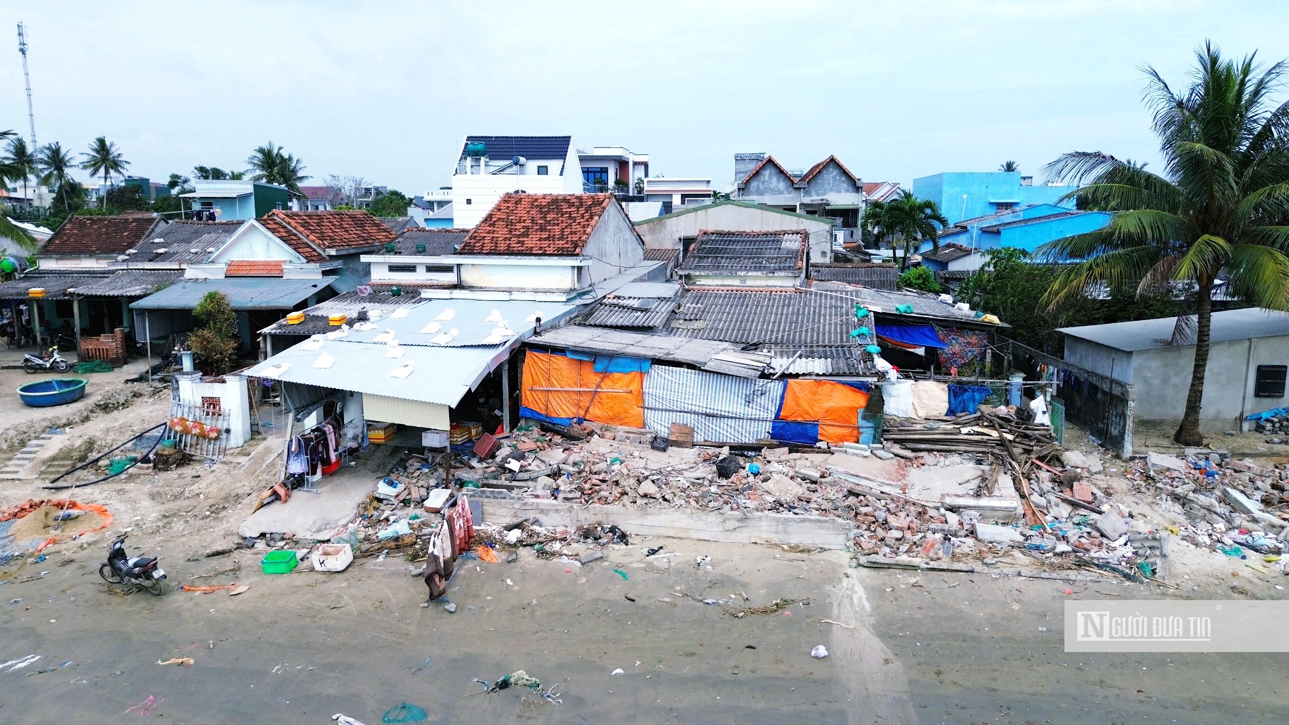 Dân Quảng Ngãi thấp thỏm lo triều cường "nuốt" nhà, tài sản- Ảnh 3.