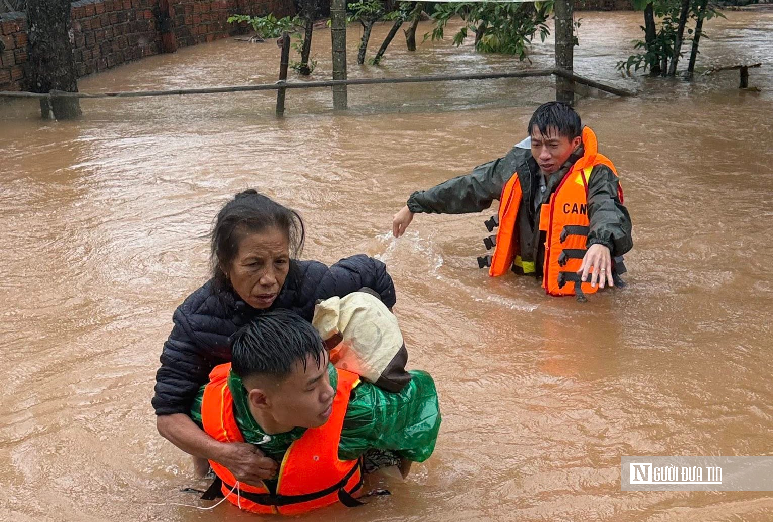 Những anh hùng thầm lặng – Bài 2: Lập đội cứu hộ miễn phí để trả ơn cuộc đời - Ảnh 6.