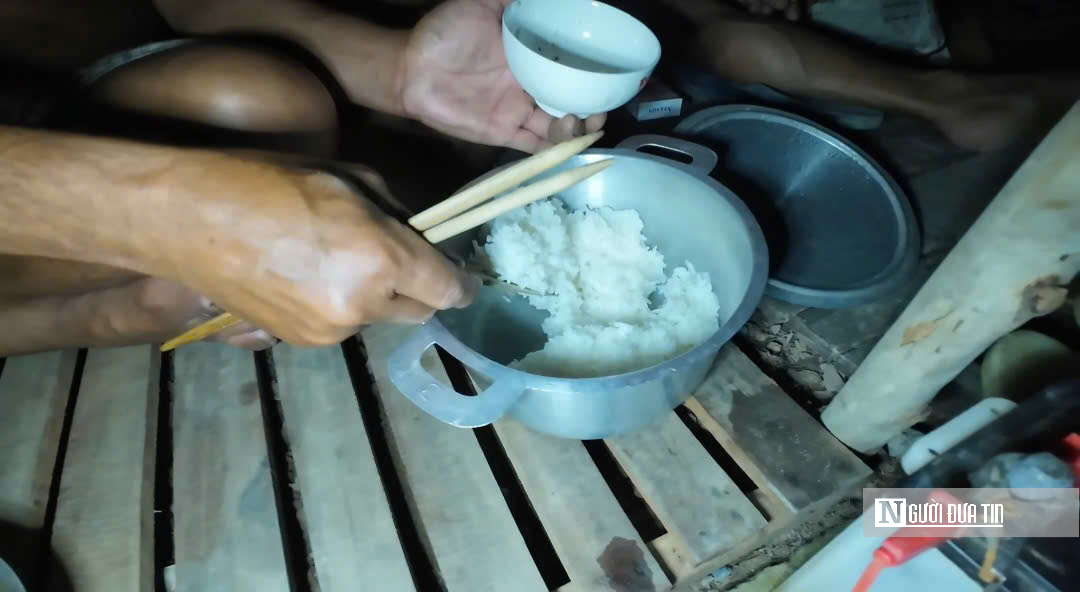 Lênh đênh giữa lộc trời con nước nổi - Ảnh 14.