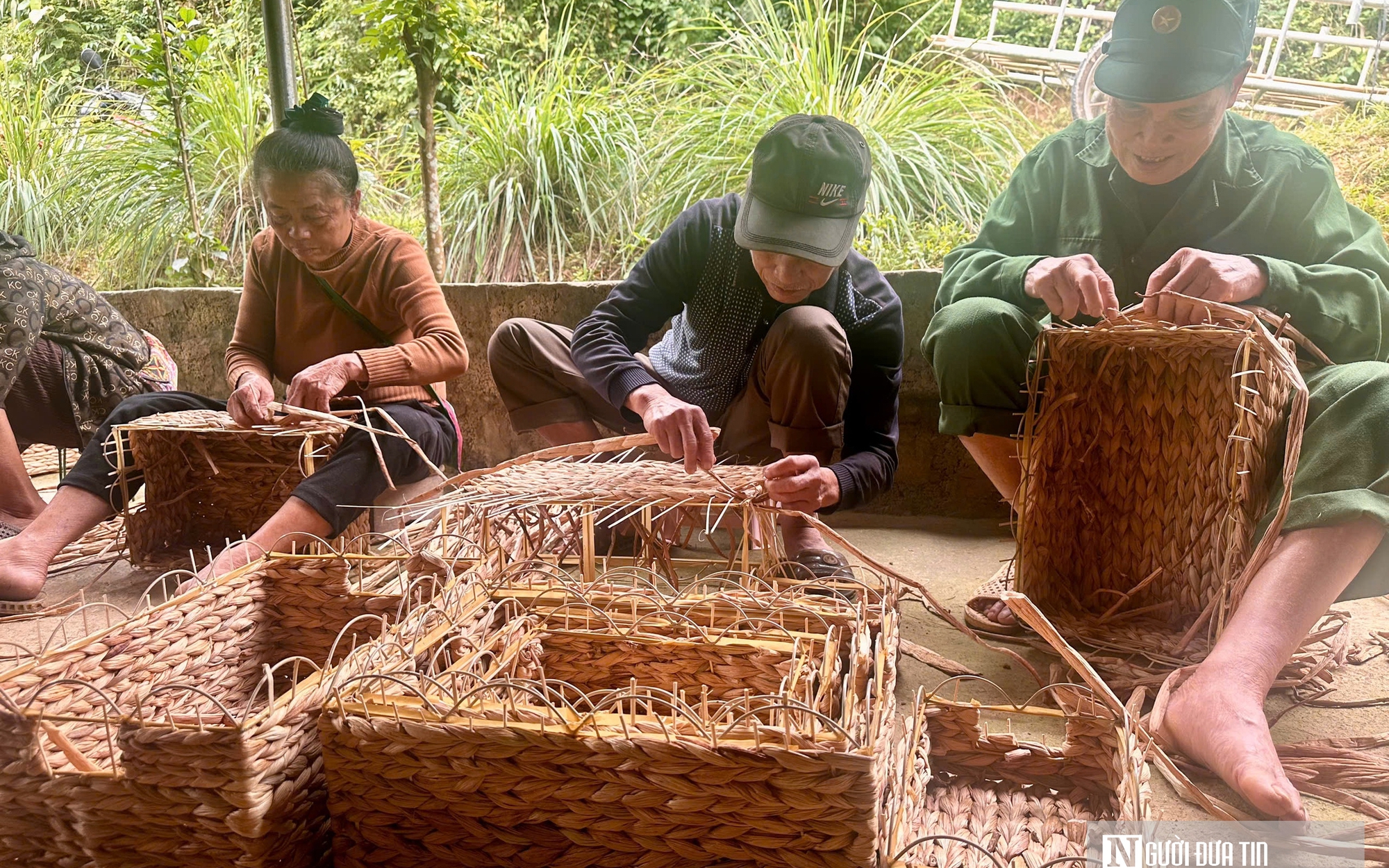 Bản tin 14/11: Cha mẹ bỏ bê không giáo dục con trẻ có thể bị xử phạt đến 20 triệu đồng - Ảnh 2.