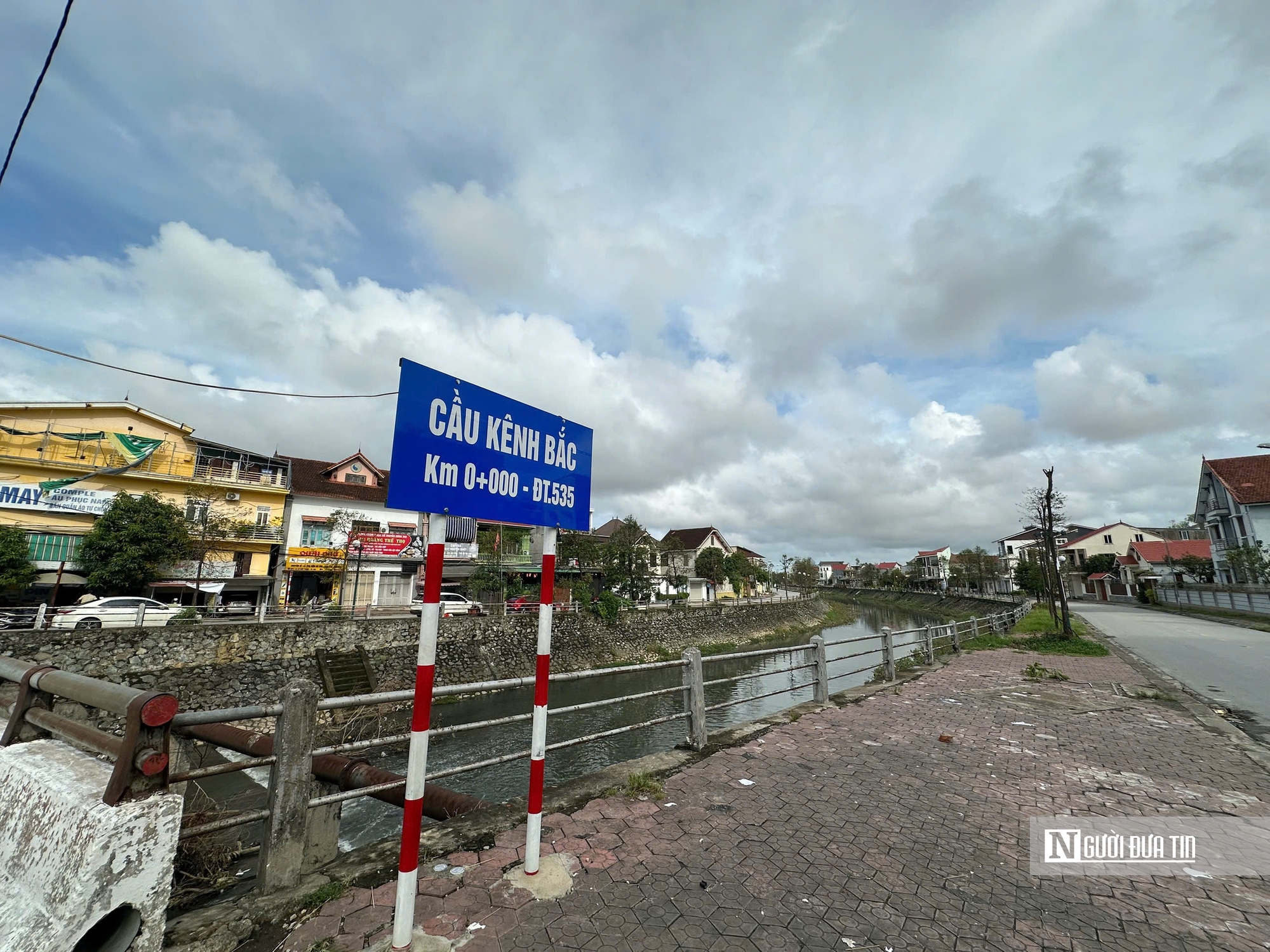 Nghệ An: Kênh Bắc “đen như mực”, người dân khổ sở sống chung với ô nhiễm - Ảnh 9.