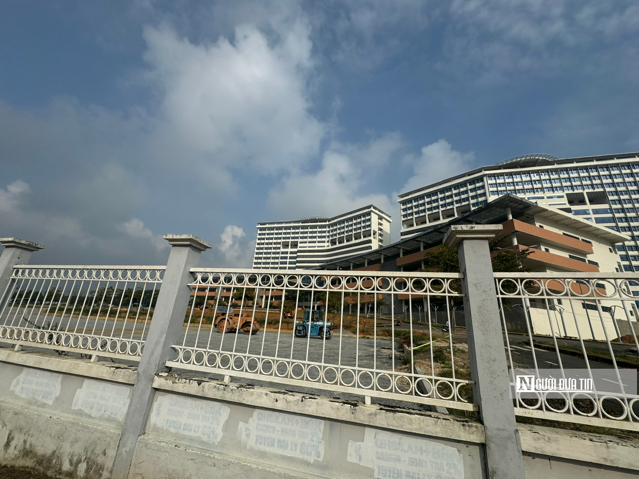 Cận cảnh 2 bệnh viện nghìn tỷ ở Tp.HCM “chờ” ngày hoạt động - Ảnh 11.