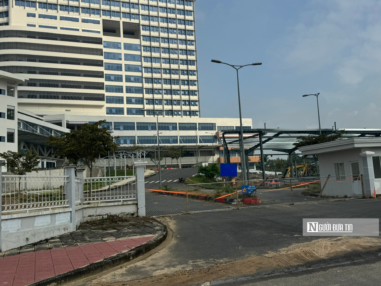 Cận cảnh 2 bệnh viện nghìn tỷ ở Tp.HCM “chờ” ngày hoạt động - Ảnh 12.