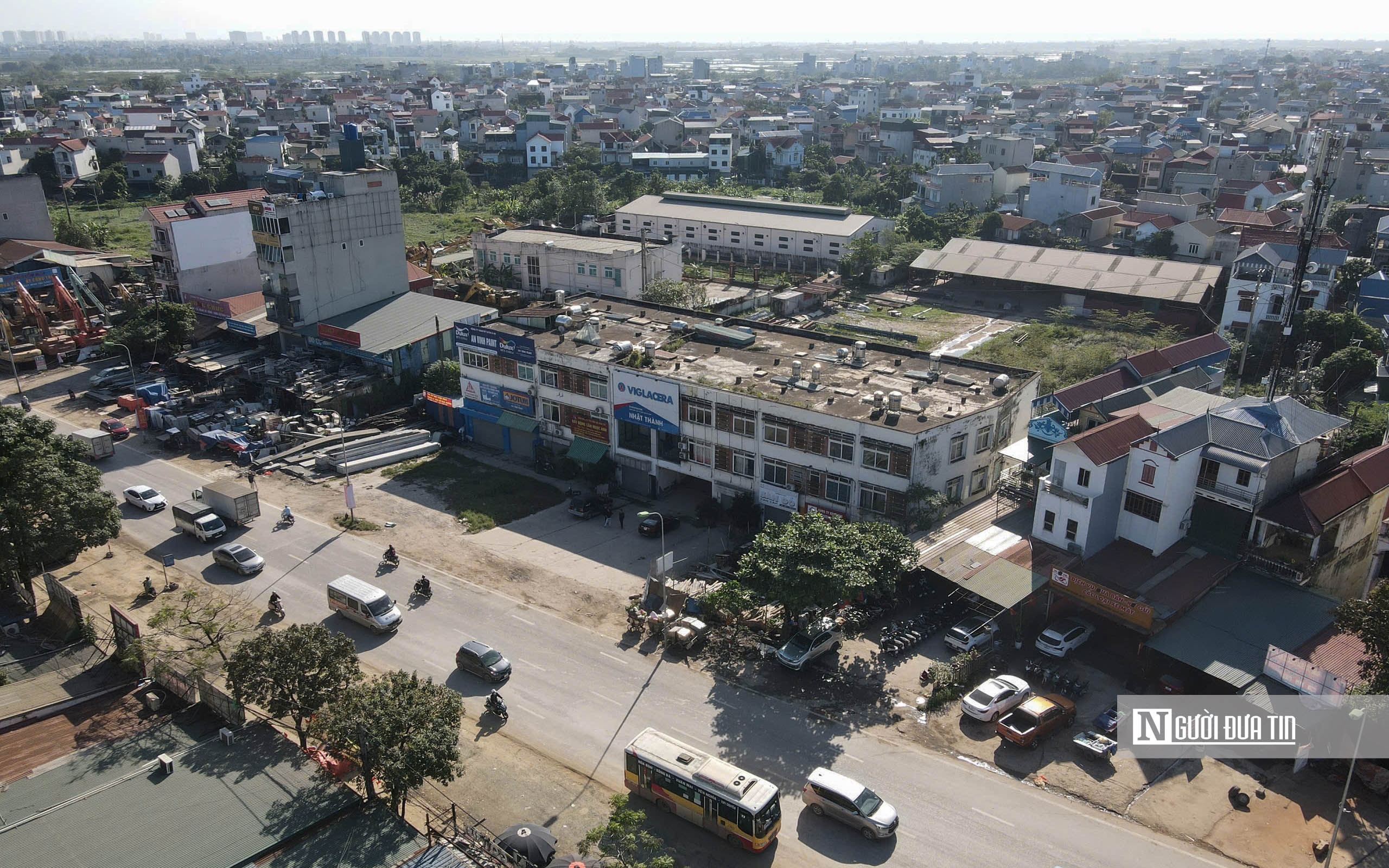 Hà Nội: Cận cảnh khu chợ bỏ hoang được đề xuất chuyển đổi thành nhà ở xã hội - Ảnh 12.