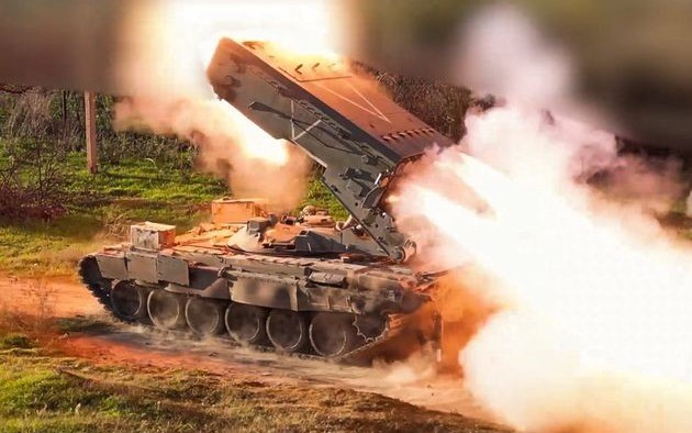 Nga mở ba mũi giáp công: Giao tranh bùng nổ trên toàn tuyến - Ảnh 1.