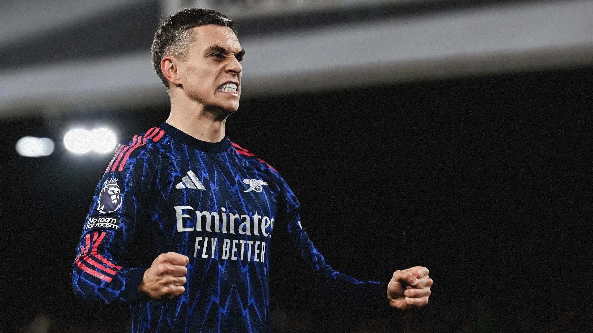 Người hùng thầm lặng đứng sau sự trỗi dậy của Arsenal - Ảnh 1. Người hùng thầm lặng đứng sau sự trỗi dậy của Arsenal - Ảnh 1.