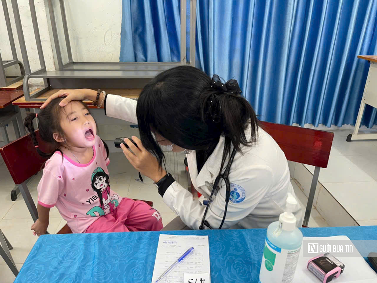 Ấm lòng học sinh vùng biên- Ảnh 3. Ấm lòng học sinh vùng biên- Ảnh 3.