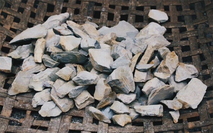 Đặc sản kỳ lạ từ loại đất hiếm có ở Việt Nam, ăn được như kẹo, có giá hàng trăm nghìn/kg - Ảnh 7.