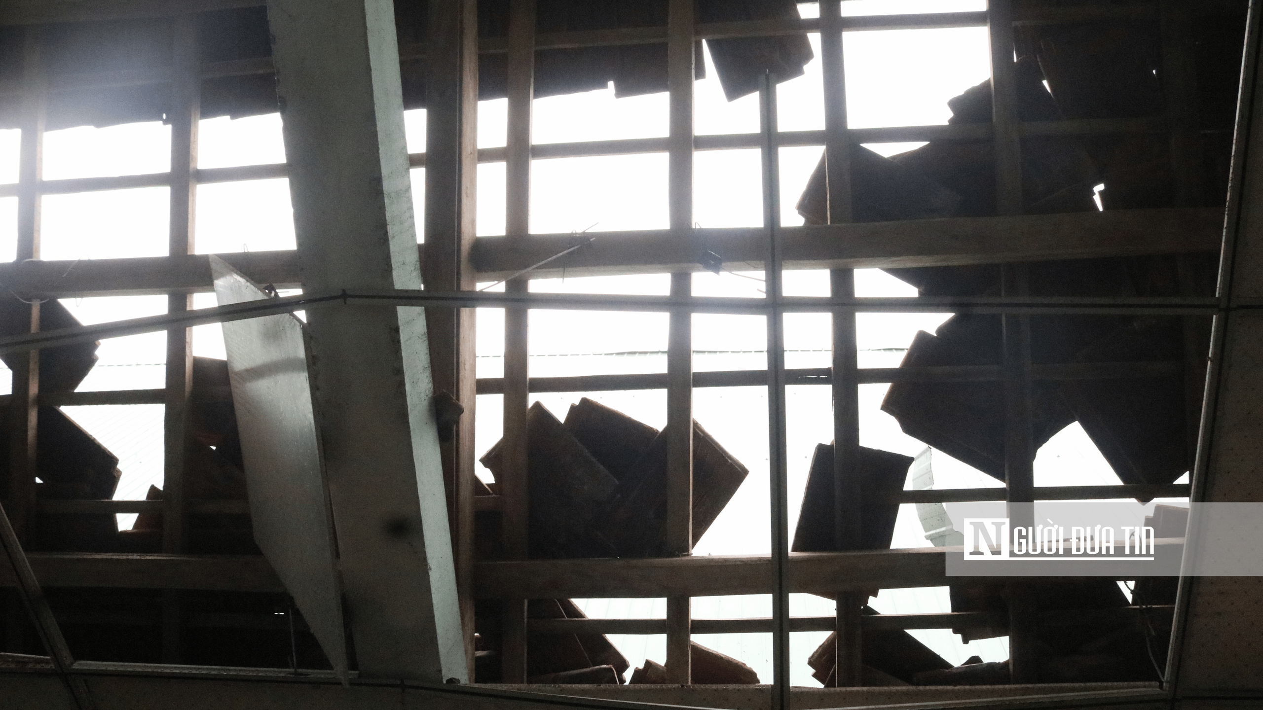 Đà Nẵng: Khẩn trương khắc phục hậu quả lốc xoáy - Ảnh 5.