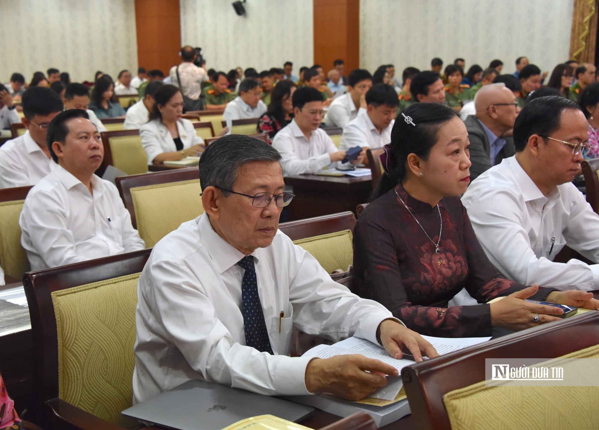 Bí thư Trần Lưu Quang: Quyền con người là "sợi chỉ đỏ" trong mọi chủ trương của Thành phố- Ảnh 2. Bí thư Trần Lưu Quang: Quyền con người là "sợi chỉ đỏ" trong mọi chủ trương của Thành phố- Ảnh 2.