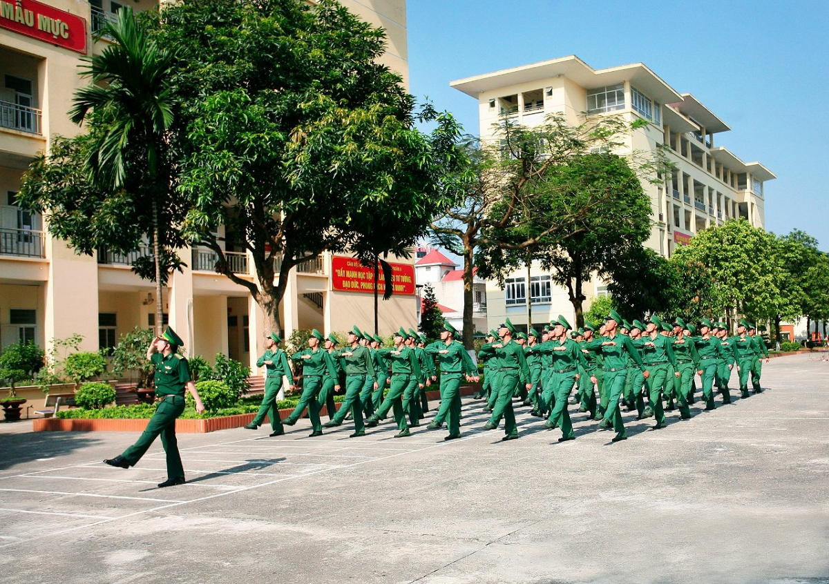 Học viện Biên phòng dừng xét tuyển tổ hợp A01, C00 trong năm 2026 - Ảnh 1.